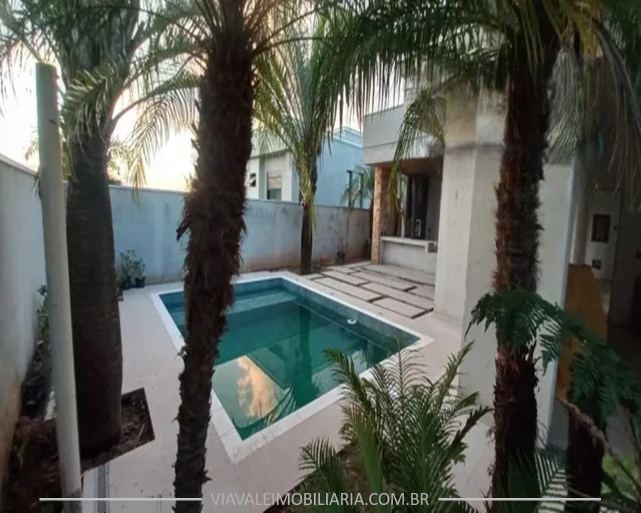Sobrado 290m² - Alphaville II
