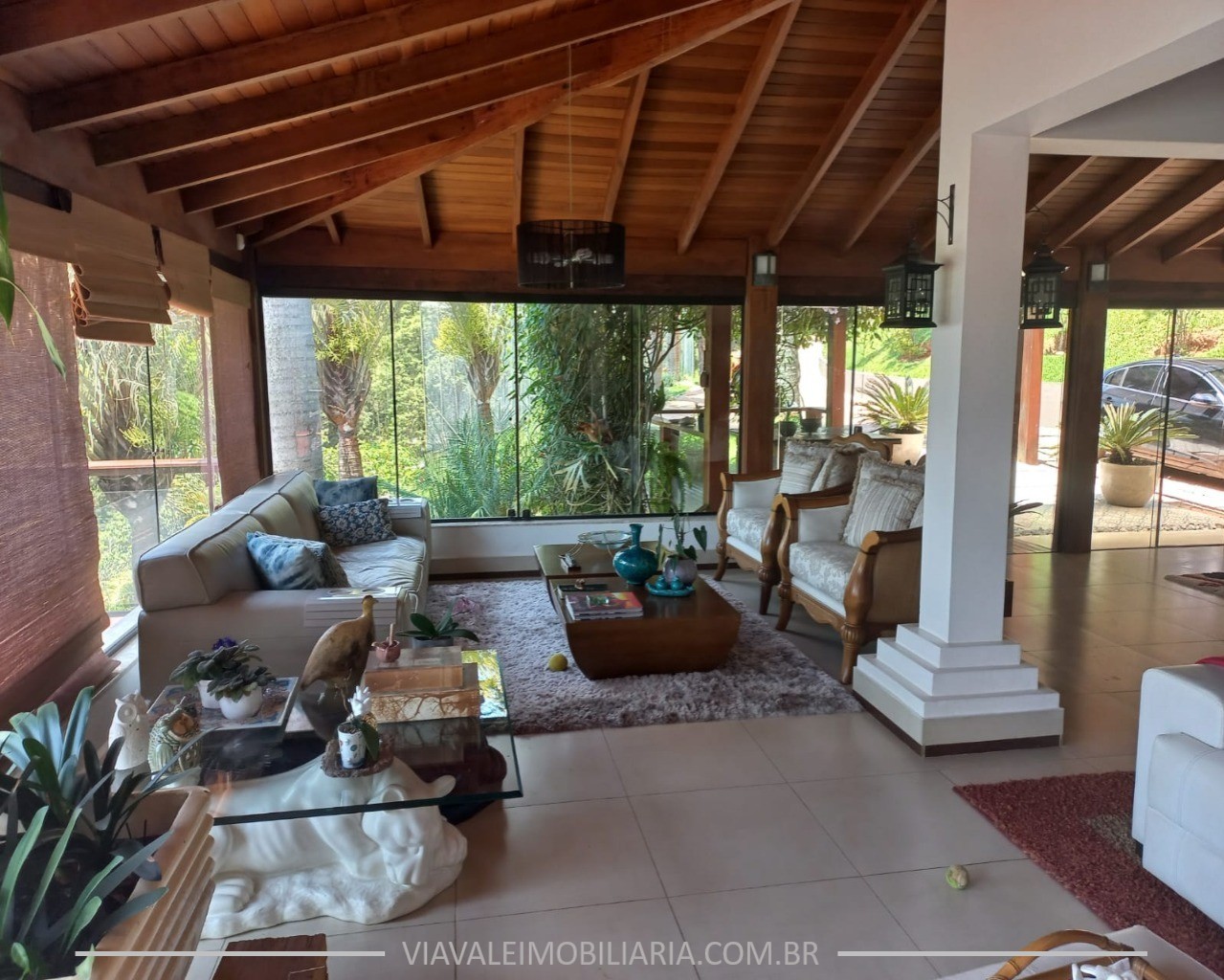 Casa/Chácara 1.100m² Pé na Água - Foto 6