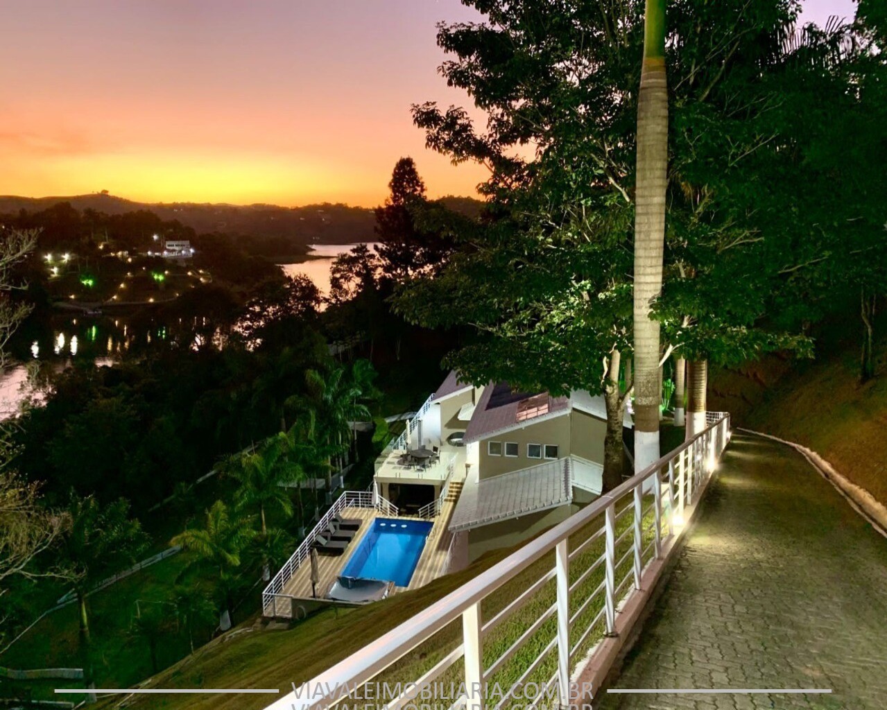 Casa/Chácara 550m² Pé na Água - Foto 5