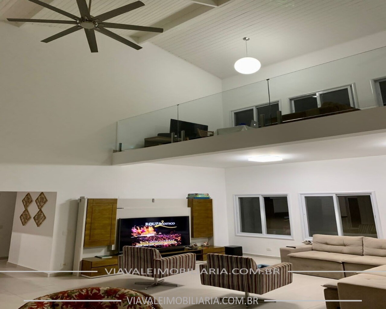 Casa/Chácara 550m² Pé na Água - Foto 9